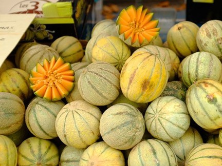 Provençaalse markt Saint-Raphaël 