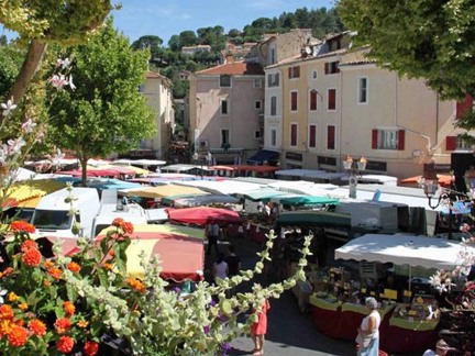 Le grand marché d’Apt