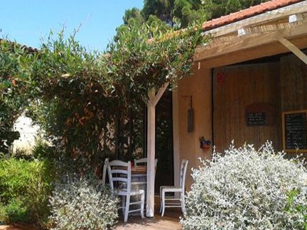 La Grange Bar à Vin Cave