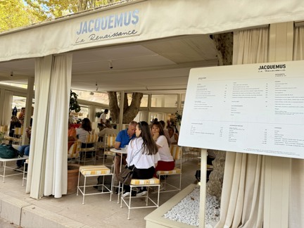 Jacquemus La Renaissance