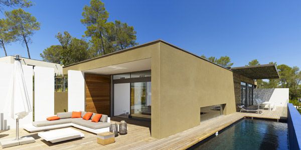 Villa Menerbes buitenkant Villa Menerbes