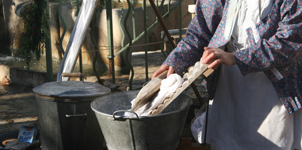 Oude ambachten op Kerstmarkt Oude ambachten